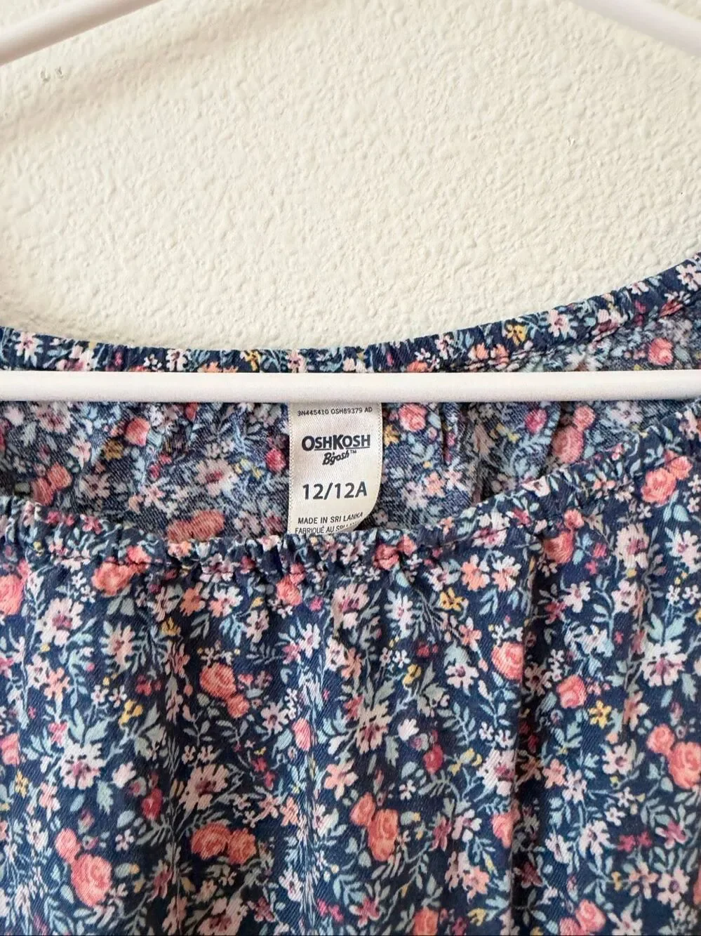 Oshkosh Bgosh  Girl Dusty floral Dress size 12